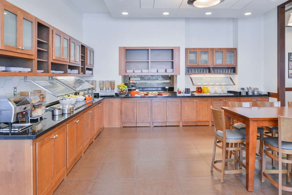 Hyatt Place Herndon Dulles Airport East - photo 18