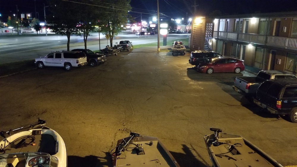 Royal Motel - photo 50