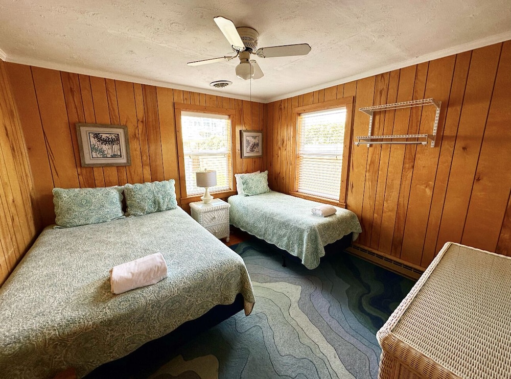 SandSpur Ocean Cottages - photo 23
