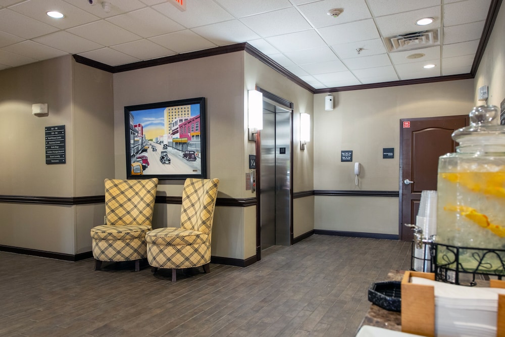 Hampton Inn & Suites Port Arthur - photo 5