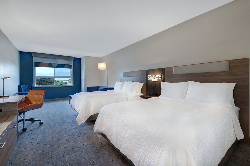 Holiday Inn Express & Suites Ontario Chino Hills by IHG - photo 12