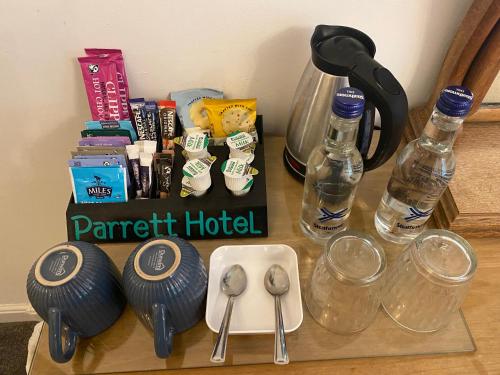 The Coach and Horses Inn — hotel in Beaminster