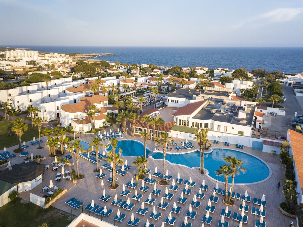 Aparthotel Marinda Garden in Ciutadella, Spain