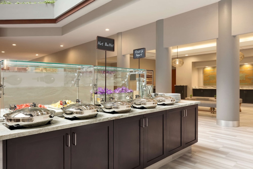 Embassy Suites by Hilton Irvine Orange County Airport - photo 60