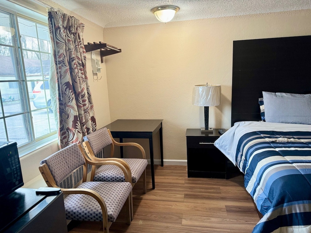 Gratiot View Motel - photo 37