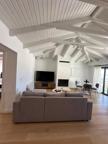 Penthouse with sea view — 4-Star Luxury Hotel in Athens, Greece