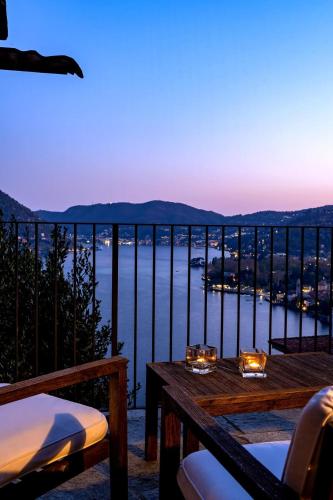 Toldino House 4 Min by Car To Lake — 4-Star Luxury Hotel in Cernobbio, Italy