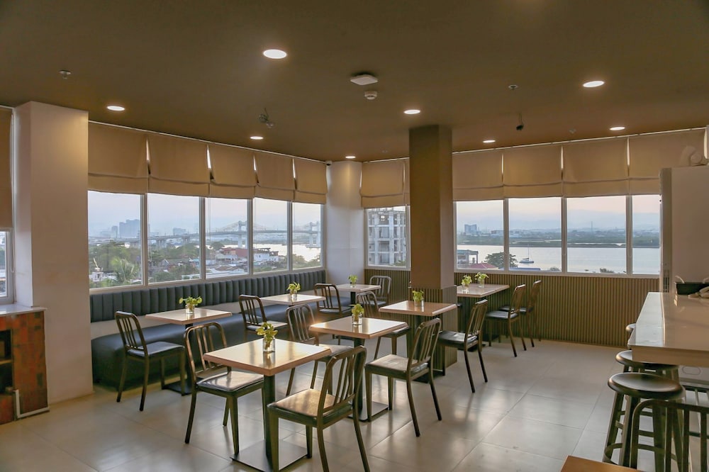 Travelbee Mactan Airport in Lapu-Lapu City, Philippines