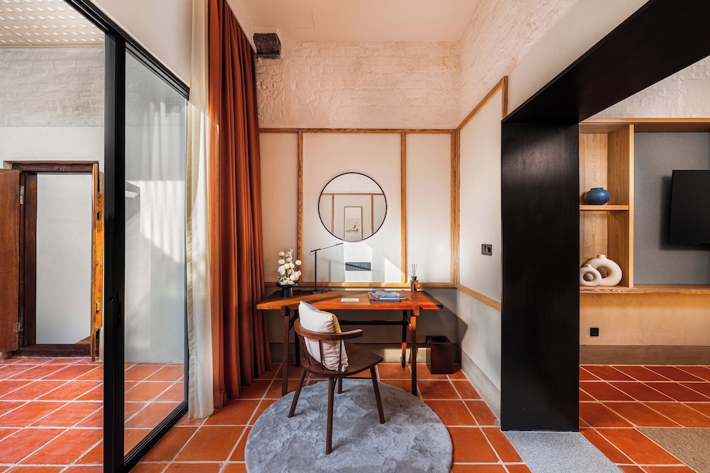 Cheong Fatt Tze The Qing Suites in George Town, Malaysia