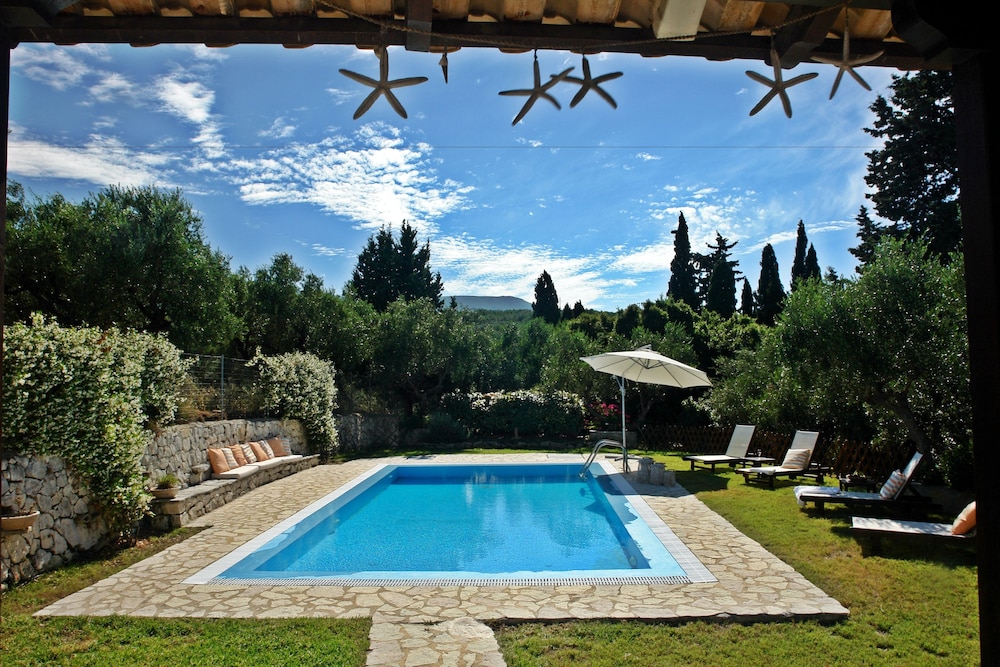 Ammoudi Harmony Villa — 4-Star Luxury Hotel in Zakynthos, Greece