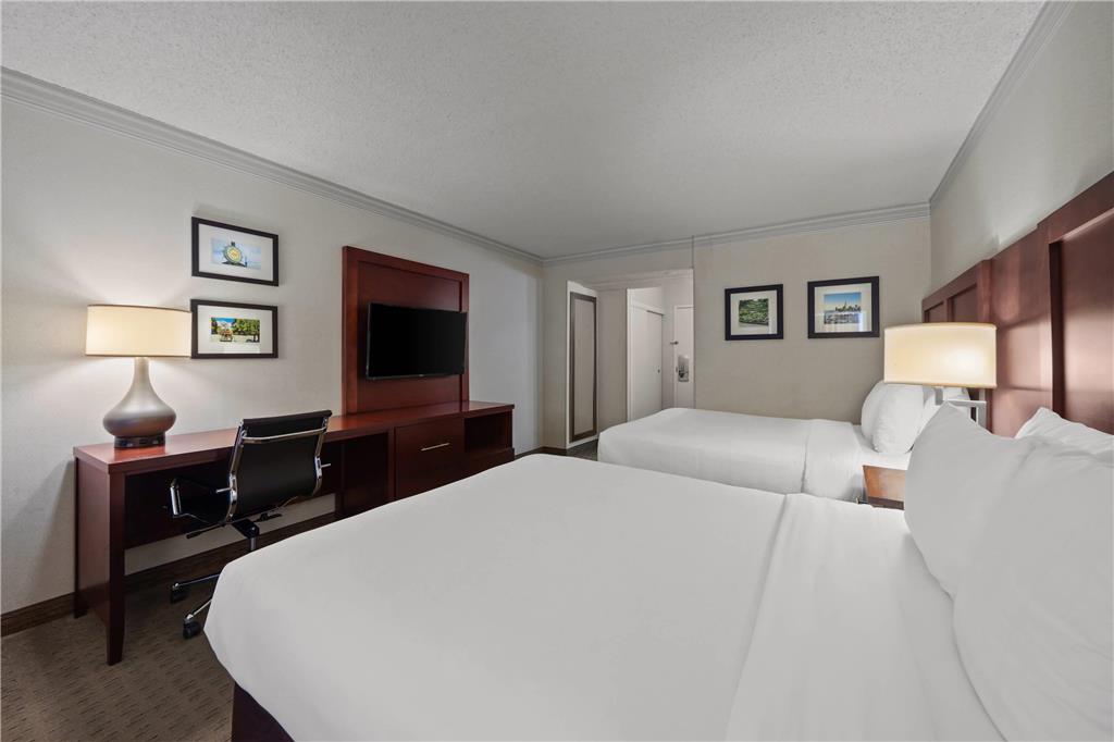Comfort Inn by the Bay - photo 27