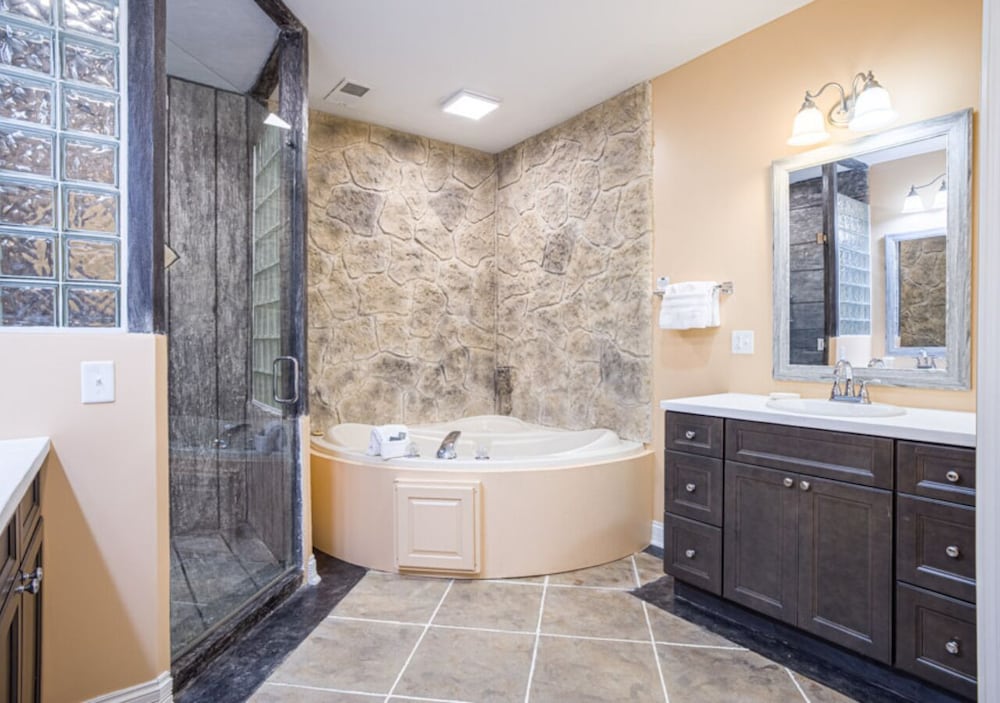 Whitestone Inn - photo 82
