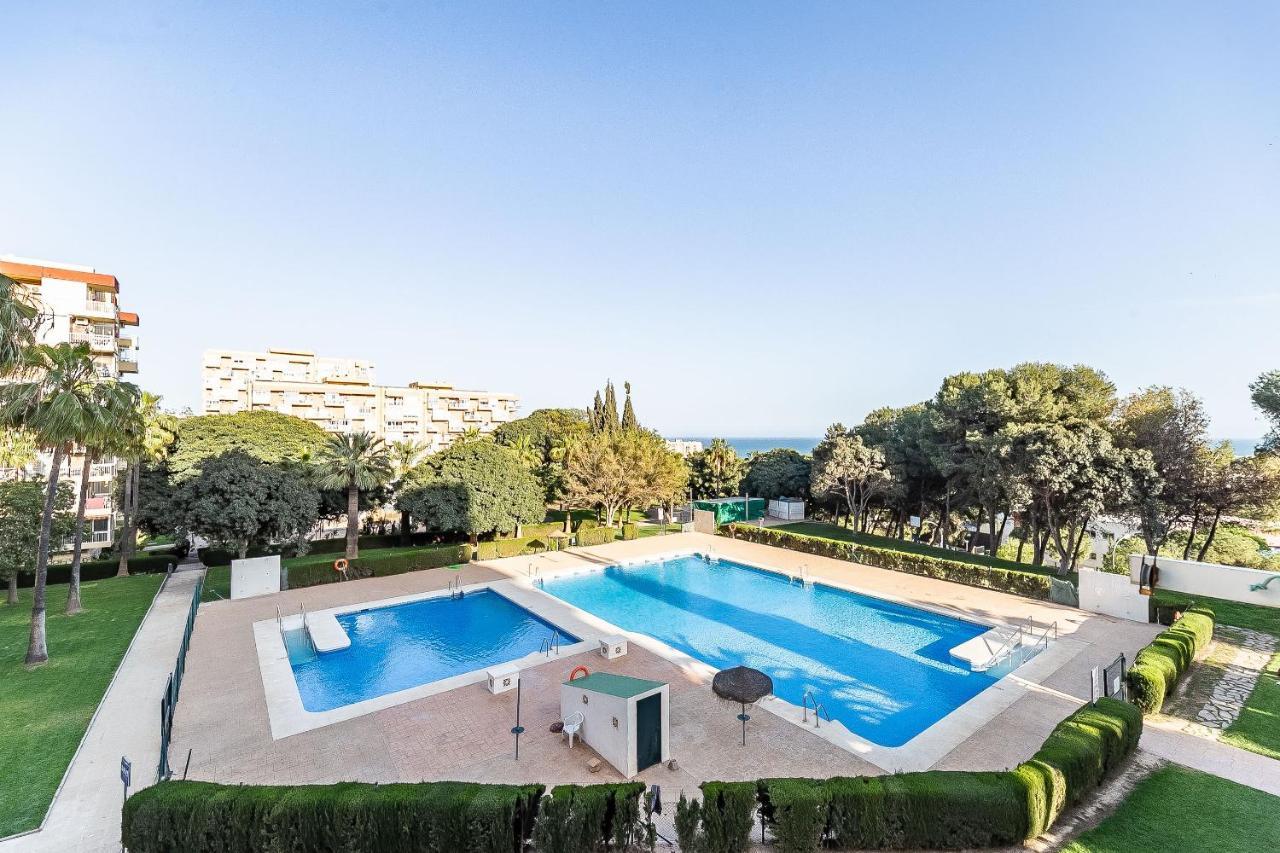 Sun Coast Benalmadena Superb Studio with 4 Pools Gardens & Breakfast — Benalmadena — photo 2