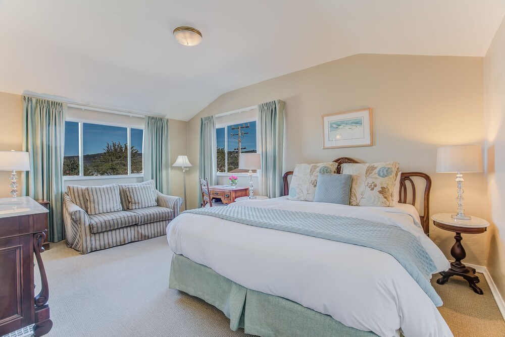 Sandpiper Inn - photo 17