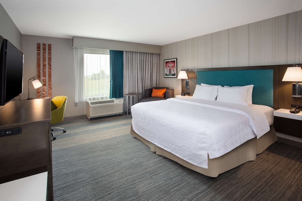 Hampton Inn Union City - photo 11