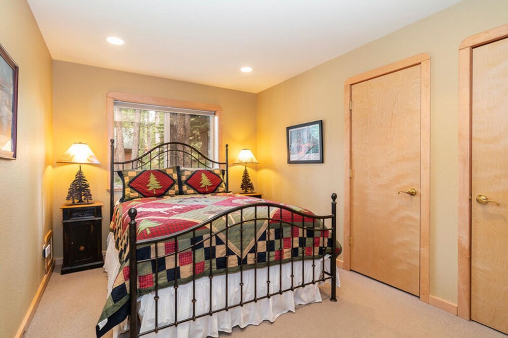 Paradise Awaits by Tahoe Mountain Properties - photo 3