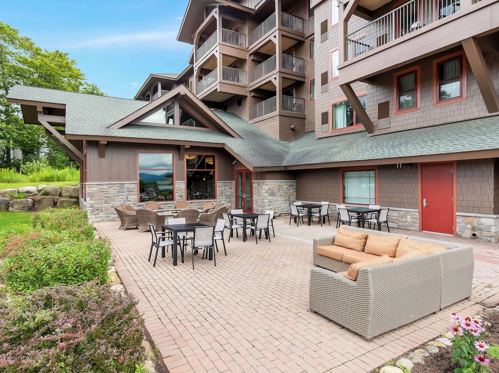 Hampton Inn & Suites Lake Placid - photo 54