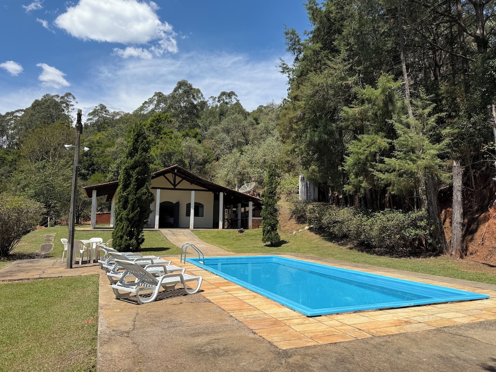 Rancho dos Capelos - carbon neutral hotel in Unknown City