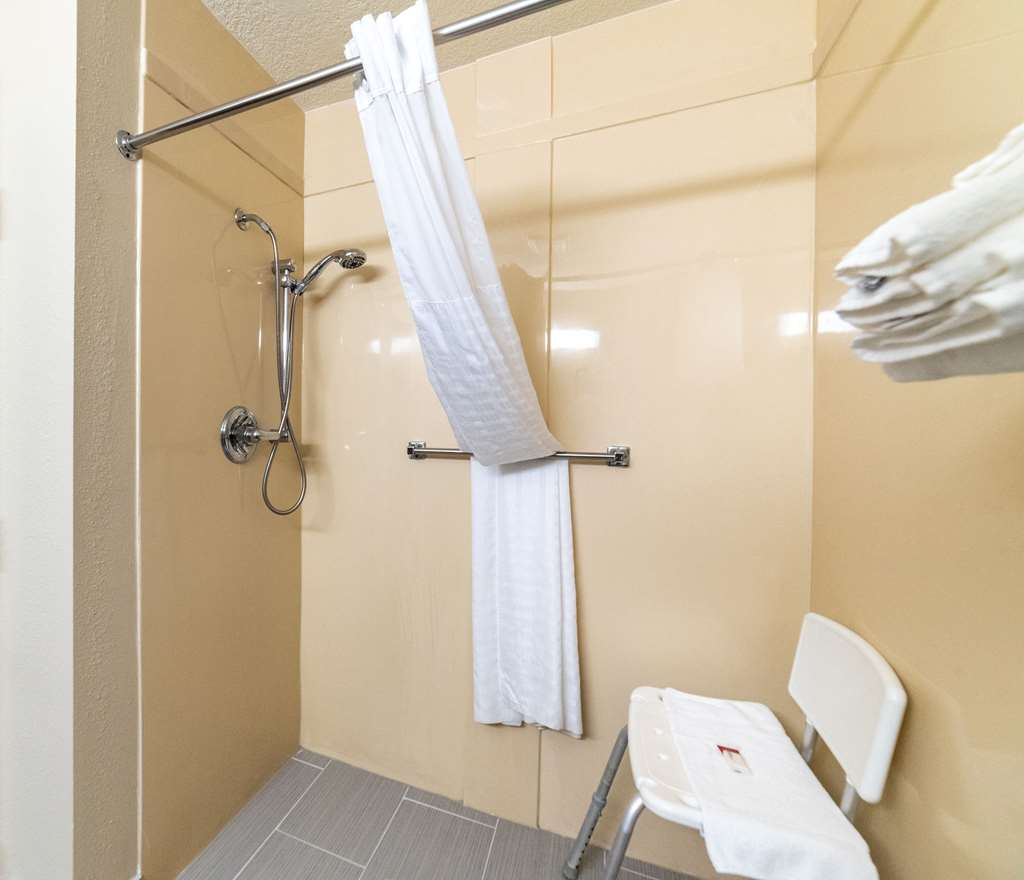 Baymont by Wyndham Caddo Valley Arkadelphia - photo 35