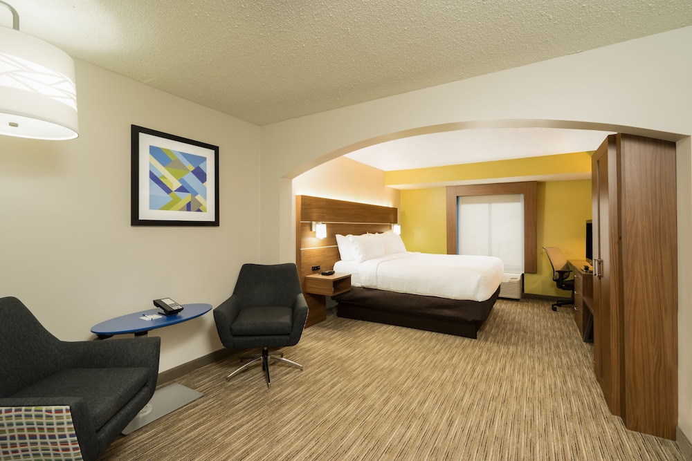 Holiday Inn Express Hotel & Suites Louisville East by IHG - photo 6