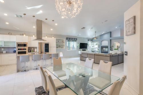 12 Mi to the Strip Las Vegas Home with Luxe Oasis