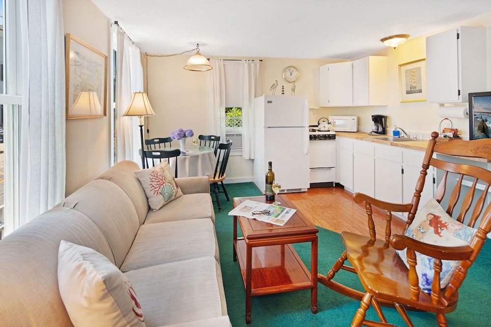 The Lightkeepers Inn - photo 15