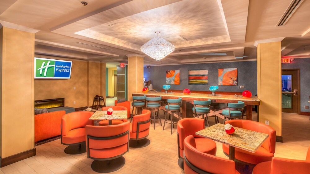 Holiday Inn Express Wichita South by IHG - photo 30