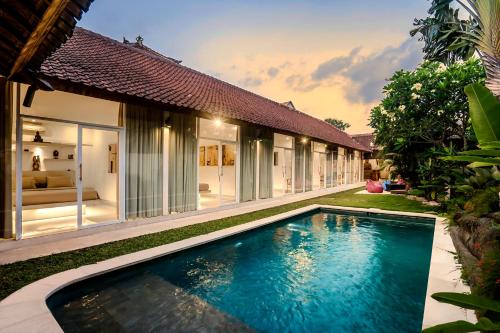 Villa Baik Baik by BaliSuperHost — 4-Star Luxury Hotel in Seminyak, Indonesia