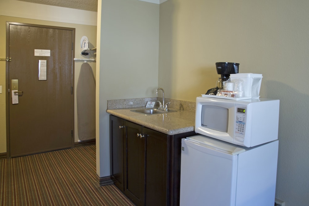 Travelodge La Mesa - photo 23