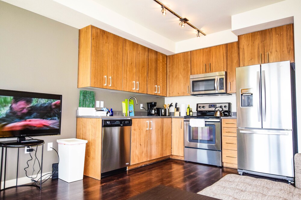 Capitol Hill Suites by Luxe Hubs - photo 26
