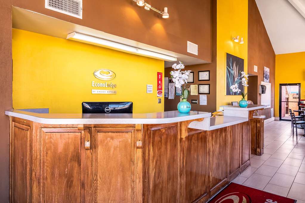 Econo Lodge Acworth East - photo 6