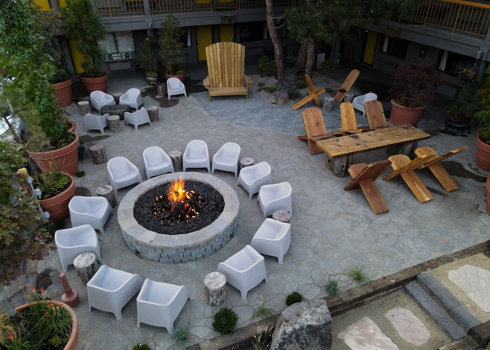 Campfire Hotel - photo 77