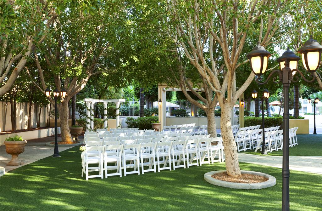 Sheraton Crescent Hotel - photo 33