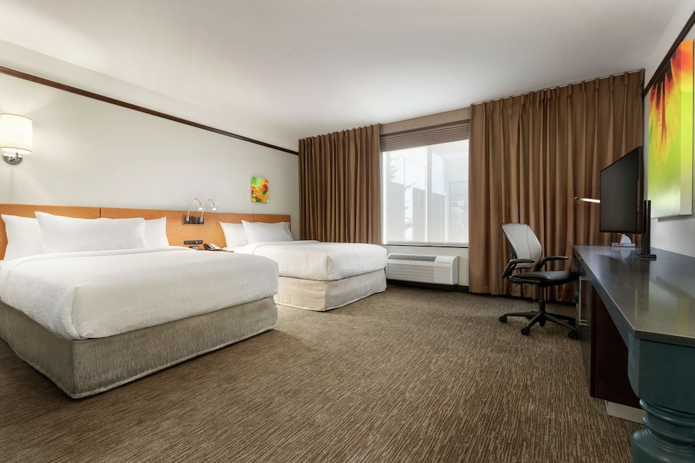 Hilton Garden Inn Medford OR - photo 18