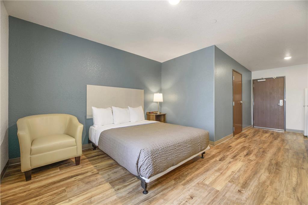 WoodSpring Suites Orlando I 4 & Convention Center - photo 21