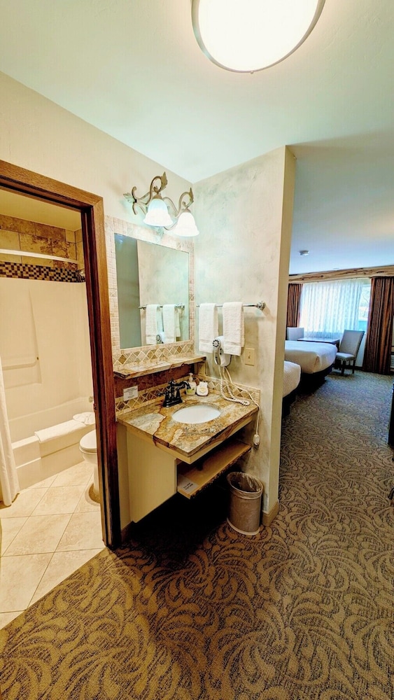 Browns Canyon Inn - photo 33