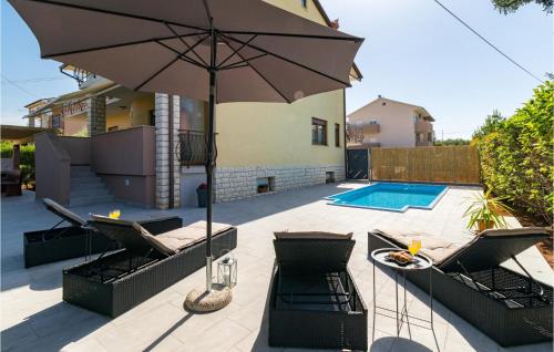 Stunning Apartment In Galizana — 4-Star Luxury Hotel in Galizana, Croatia