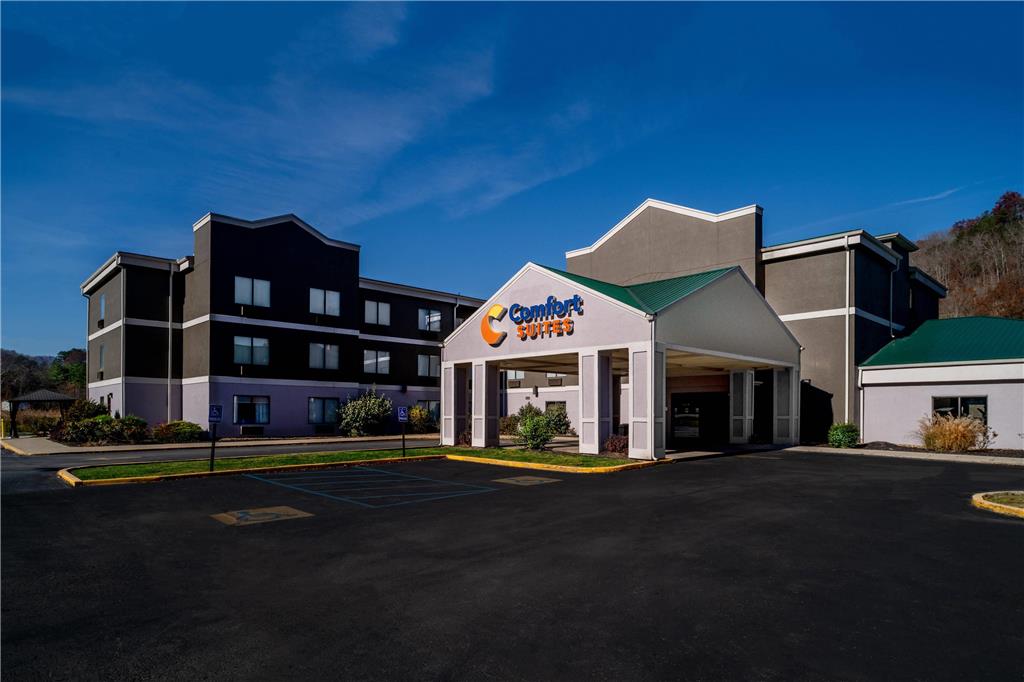 Comfort Suites Prestonsburg West - photo 3