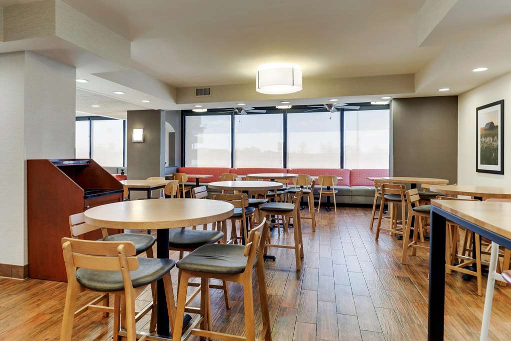 Drury Inn & Suites Marion - photo 5