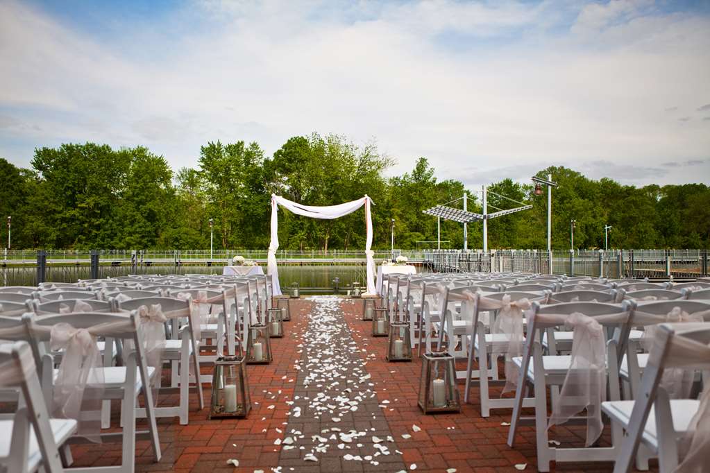 Hyatt Regency Coralville - photo 64