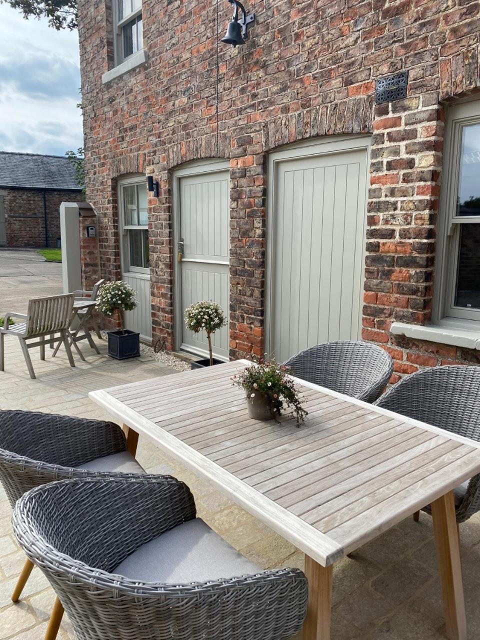 Grooms Cottage by Sheriff Hutton Castle Near York