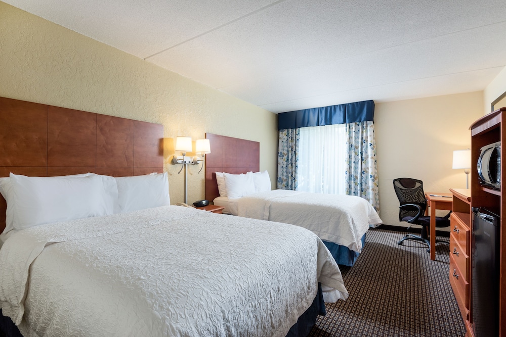 Hampton Inn Morehead City - photo 5