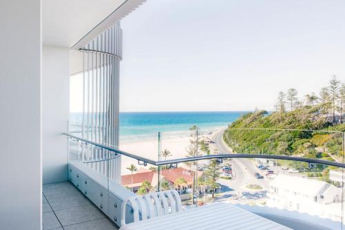 Kirra Point Holiday Apartments — 4-Star Luxury Hotel in Gold Coast, Australia