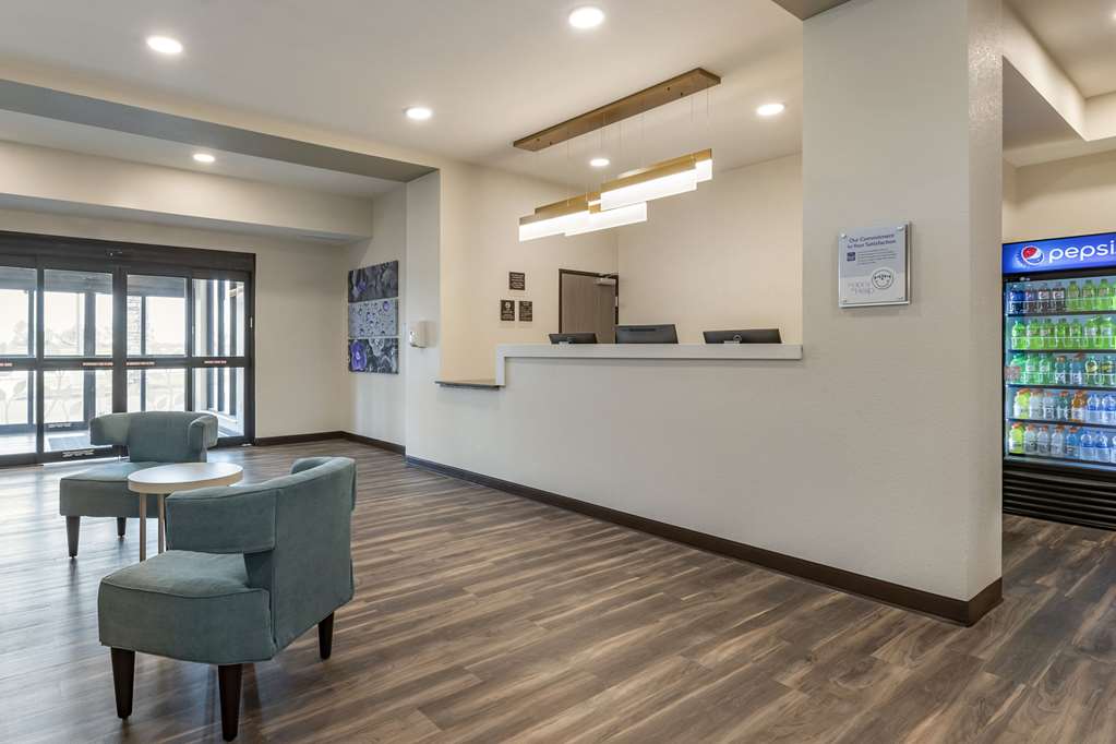 Sleep Inn & Suites Milwaukee Franklin - photo 5