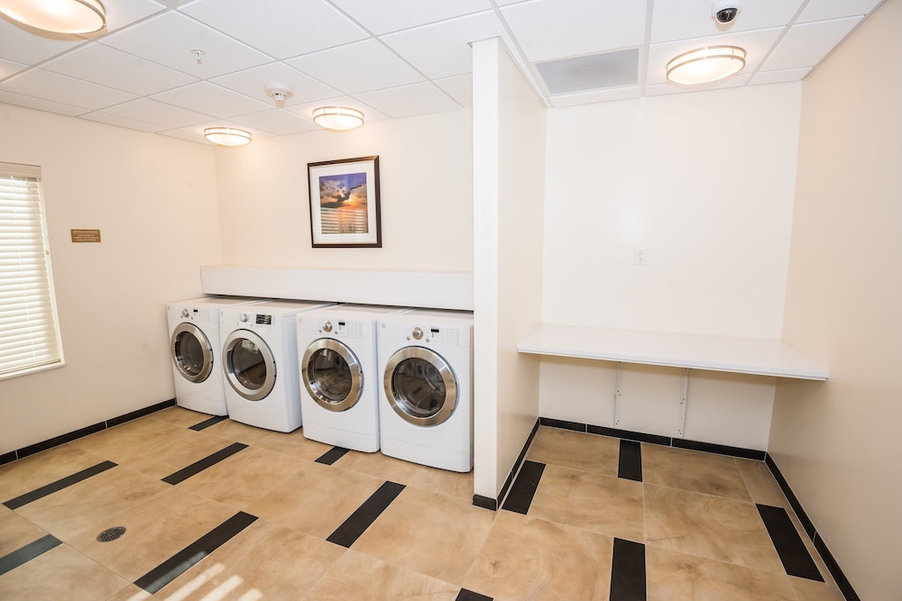Candlewood Suites Ft Walton Bch Hurlburt Area by IHG - photo 33