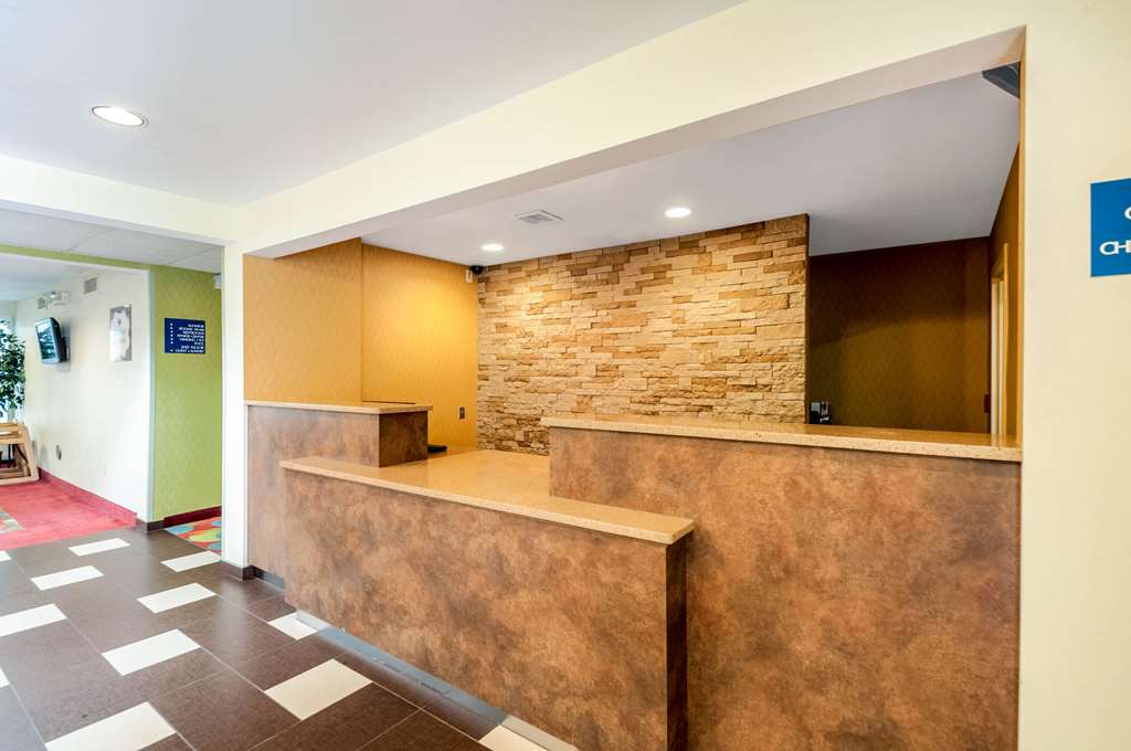 MainStay Suites Frederick - photo 3