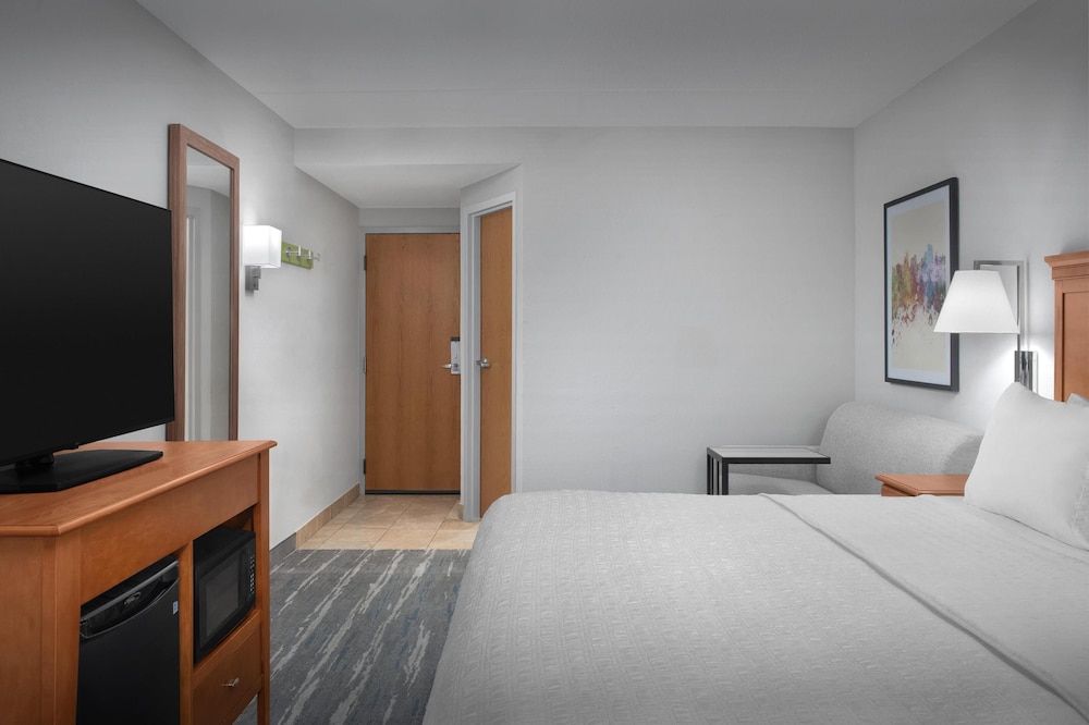 Hampton Inn Pittsburgh Greentree - photo 14