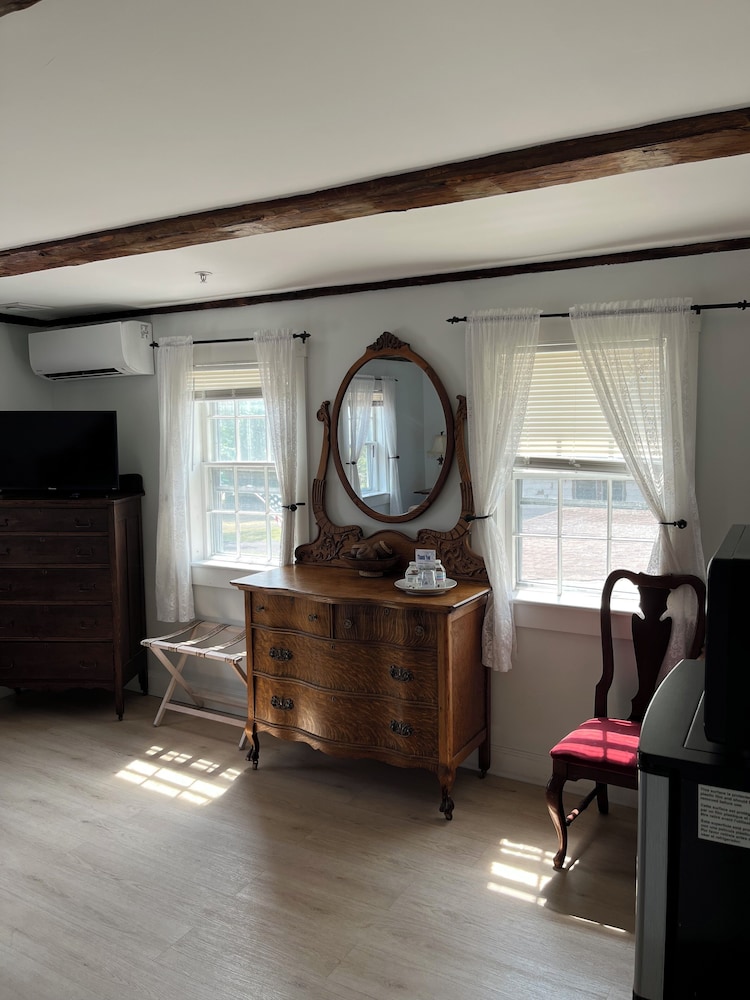 Old Orchard Beach Inn - photo 84