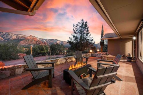 Unrivaled views Large uptown home wIth SwimSpa and Sauna — 4-Star Luxury Hotel in Sedona, United States