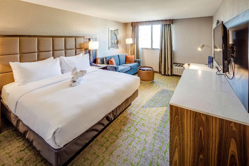DoubleTree by Hilton Huntington - photo 46